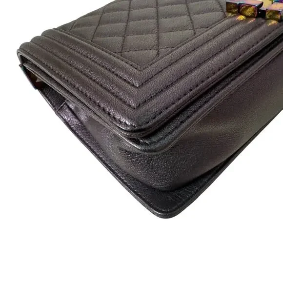 Chanel Purple Mermaid Boy Bag 16C Iridescent Old Medium Classic Quilted Flap CC - Picture 12 of 16